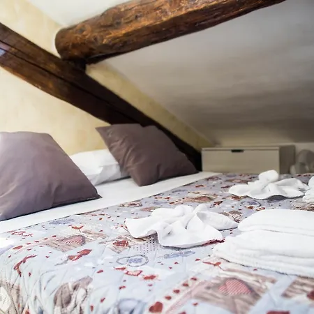 Apartment Correggio *
